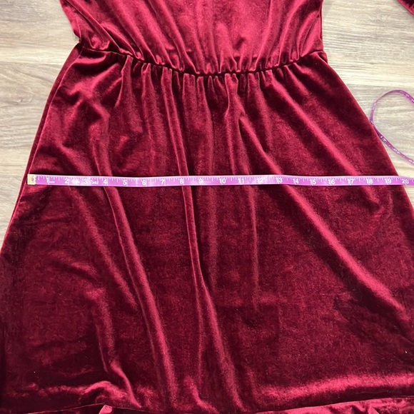 Unbranded: Burgundy Velvet-Soft High Low Dress - Picture 10 of 10